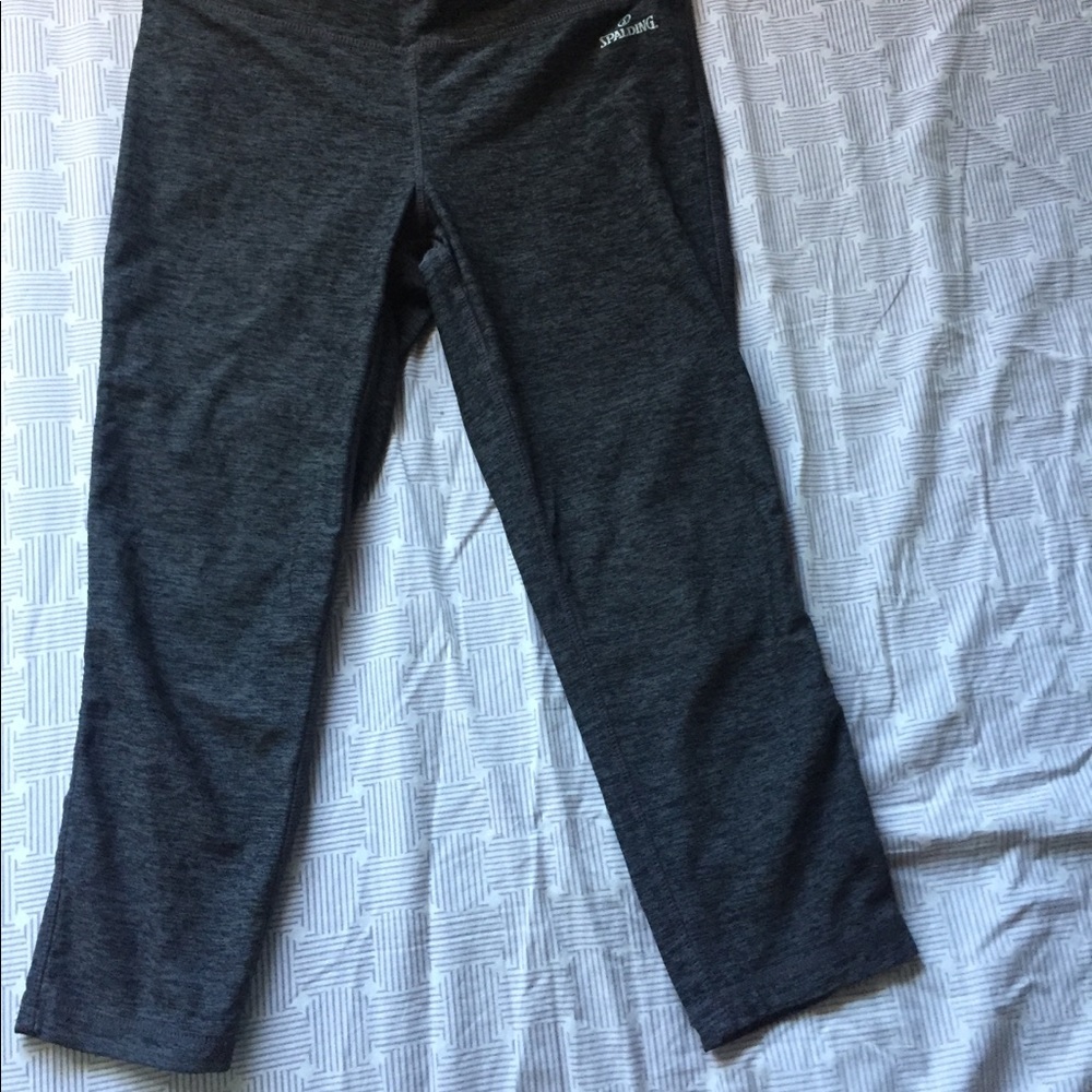 Dark gray sort of patterned Capri leggings